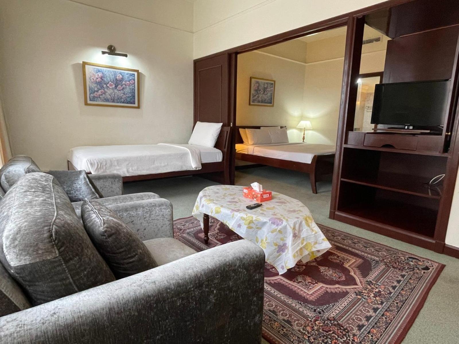 Kl Cozy At Times Square Apartment